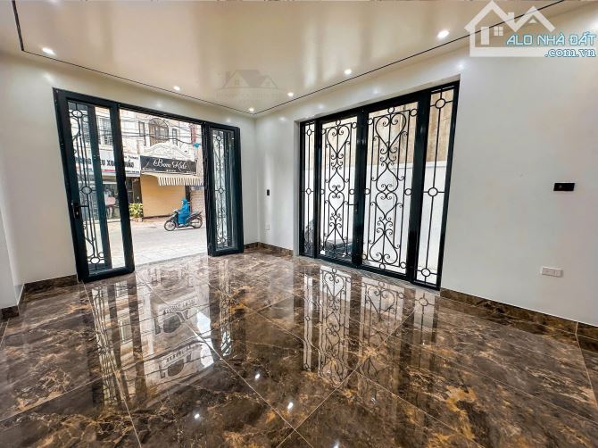 🏡 Tác phẩm Indochine độc bản giữa lòng phố thị 💎 Căn nhà mặt đường Đông Khê