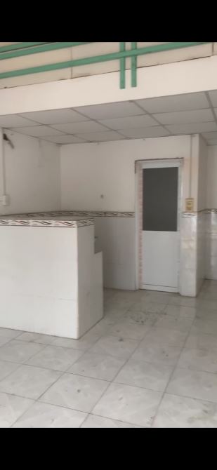 Cho thuê nhà nguyên căn, có gác lửng gần khu cnc quận 9.