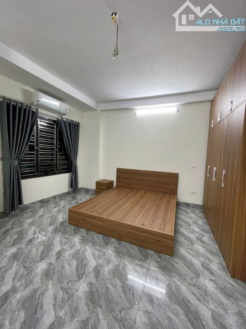 Chính chủ cho thuê căn hộ cao cấp Mới Xây tại Trung Hoà, Cầu Giấy