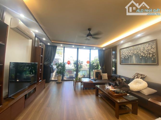 Siêu Phẩm Nhà Tổng Cục 5 Bộ Công An – Tân Triều, 6 Tầng, Gara Ô Tô, Sổ Đỏ Chính Chủ