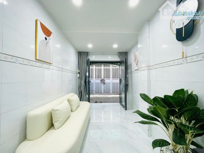 Bán nhà nhỏ 1 sẹc Phan Văn Trị 23m2 – Giá 2,79 Tỷ tl.