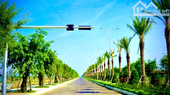 Đất nền view biển chỉ 600TR/nền Ngay MT Huỳnh Thúc Kháng,SHR,XDTD