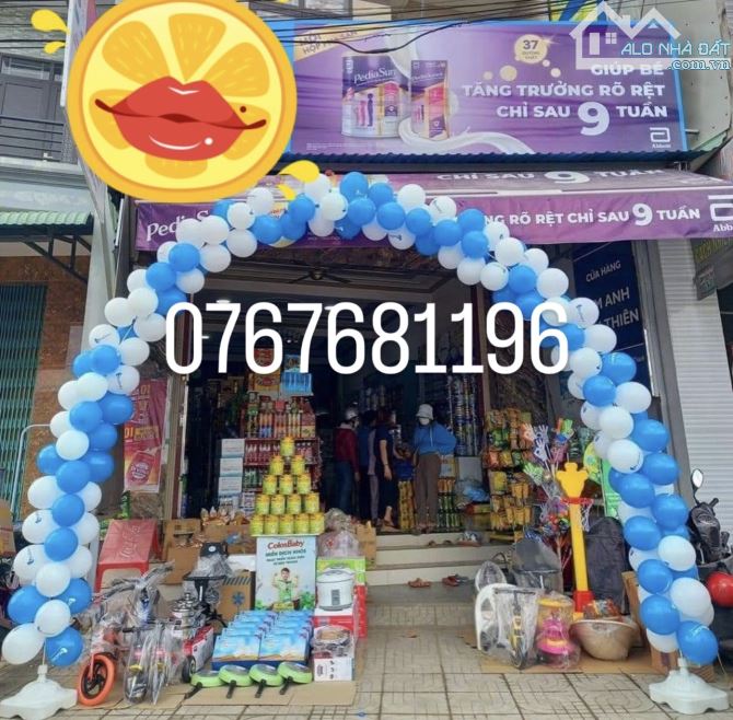 Kẹt tiền nên chú Hai cần bán gấp 2 căn nhà đang cho thuê kinh doanh BÁN SỮA và HỦ TIẾU