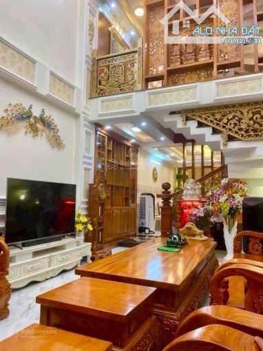 Bán nhà Bình Thạnh ngay chợ Bà Chiểu (3 tầng) 4tỷ2 - Yên Đỗ - DT 65m2