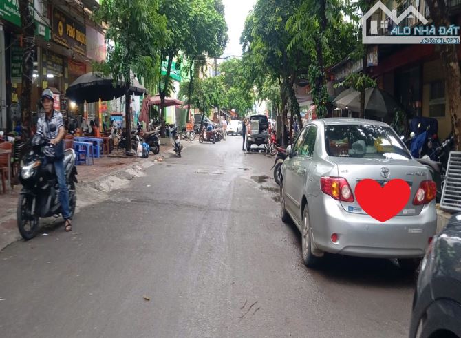 🎯 NHÀ MẶT PHỐ - LÔ GÓC CẦU GIẤY - 73M2 - GẦN 6M MT - KINH DOANH SẦM UẤT - Ở SƯỚNG - 13 TỶ