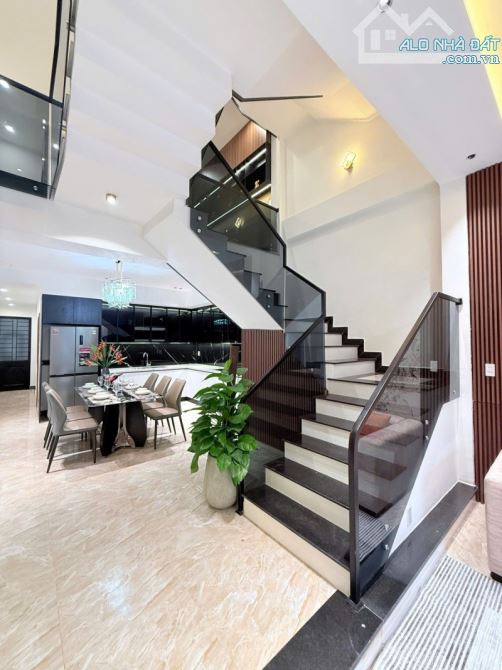 💥TRUNG TÂM HOÀ XUÂN - NHÀ 3 TẦNG NHƯ MỚI - TRẦN KIM XUYẾN - KHU TRI THỨC - 100M2