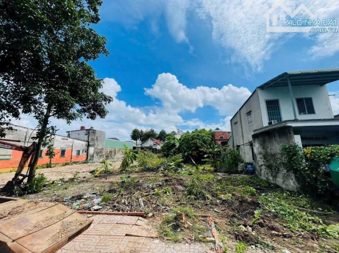 BÁN ĐẤT: 180m2 thổ cư 1/ Hương Lộ 2 Trung Lập Thượng - Giá 550tr -SHR