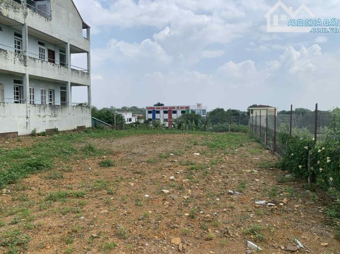 Siêu phẩm mặt đường QL21A, mặt tiền rộng 16m, sổ đỏ
