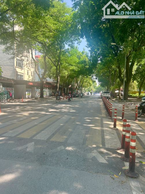 BÁN ĐẤT VĂN QUÁN, NGÕ THÔNG, Ô TÔ QUA, THÍCH HỢP XÂY CCMN, LÀM VĂN PHÒNG CTY, KHO HÀNG...