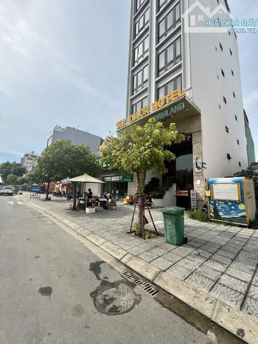 Bán đất mặt tiền đường Võ Nguyên Giáp, khu du lịch sầm uất, sát Hồ Xuân Hương, DT 7x20m