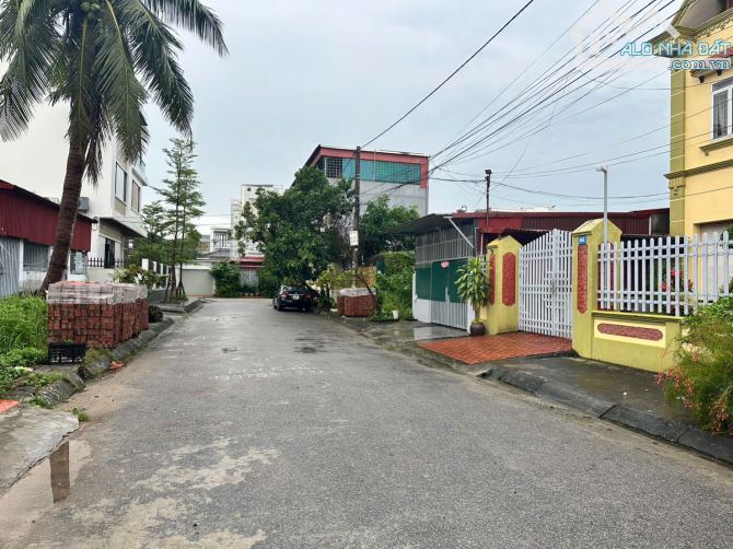 Ms Linh-Bán lô đất 92m2 khu chung cư tổ 6 thị trấn An Dương giá chỉ 3,x  tỷ