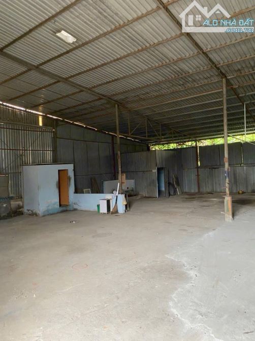 Xưởng Dĩ An 500m/15tr Có VP và Điện 3 Pha