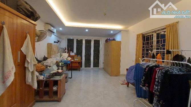 SIêu Phẩm  Lê Duẩn-Gần CV Thống Nhất - 41m2 - 7.6 tỷ =  Sở Hữu Nhà TT Q. Đống Đa