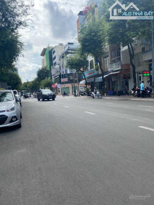 (Ngộp bank) đất lớn Mặt tiền Ca Văn Thỉnh, Tân Bình, DT: 163m2 (6x27.5m), giá chỉ 22,5 tỷ