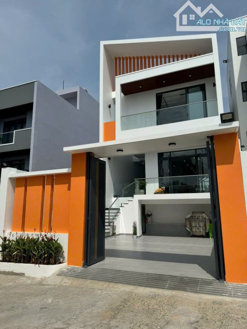 🔥🏝 BÁN VILLA HỒ BƠI VIEW BIỂN - 20 TỶ - SỔ HỒNG HOÀN CÔNG - TRẦN PHÚ BIỂN ĐẸP