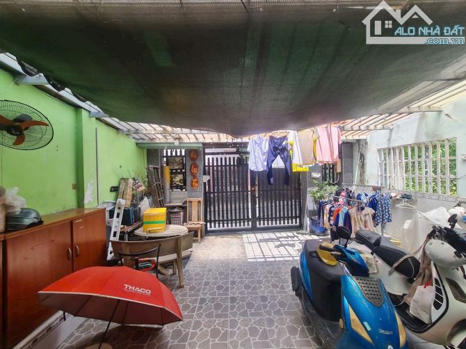 Bán nhà Mặt tiền số 8 Khu VIP Bên Sông HIỆP BÌNH CHANHA THỦ ĐỨC DT: 120m2 Giá 14.9 Tỷ