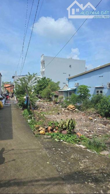 BÁN ĐẤT ĐẸP CẠNH KINH DƯƠNG VƯƠN.G - KHU TÊN LỬ.A - HẺM ÔTÔ - ( 6X35M )