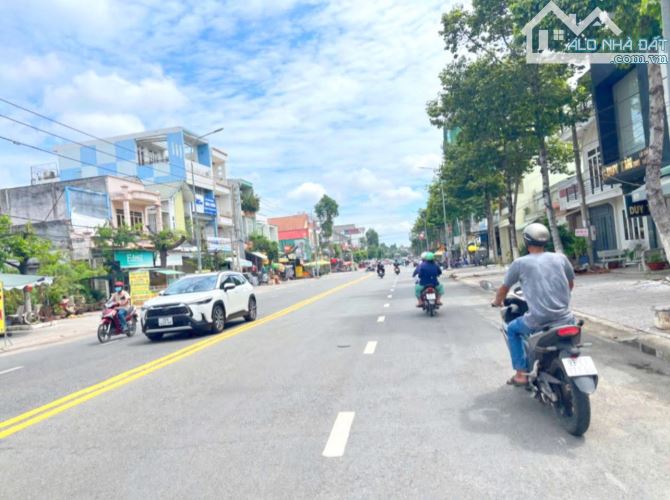 Cần bán đất 2 mặt tiền Hùng Vương, Phường Long Hoa, Hoà Thành Tây Ninh
