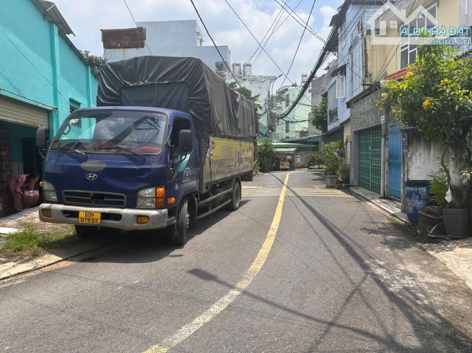 Bán nhà MT đường 147 - Tân Lập 2, Hiệp Phú, Thủ Đức. Sát Song Hành. 210m2/12.9 tỷ.