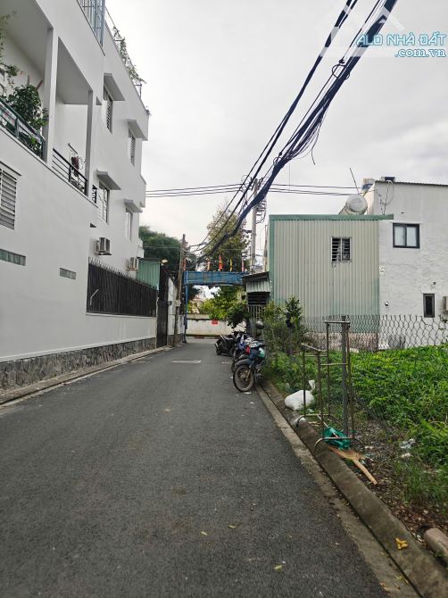 Bán đất 7x60m hẻm 4m đường Phan Văn Hùm, P. Trung Mỹ Tây, Quận 12 – Giá 12.9 tỷ