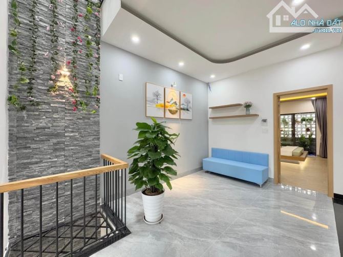 NHÀ 4 TẦNG MẶT TIỀN PHAN CHÂU TRINH- GIÁ CHỈ CÓ 10.5 TỶ