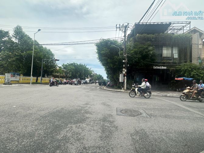 ‼️Bán Nhà 4 Tầng Lô Góc 2 Mặt tiền Đường Đào Tấn Giao Nhau Đặng Huy Trứ - Trung Tâm TP Huế