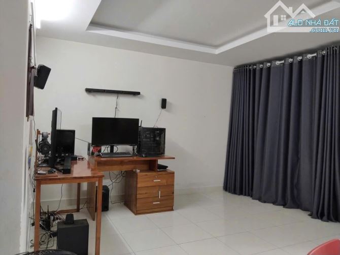 Giá siêu rẻ để an cư chung cư XH1 vcn PL2 dt43m giá 1.3 tỷ