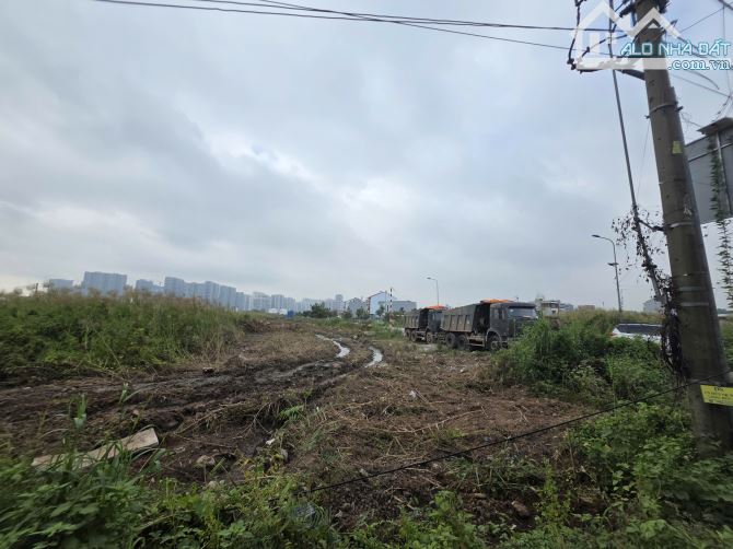 🚨 CG BÁN NHANH  Đất MT ĐƯỜNG NGUYỄN DUY TRINH, NGANG 8.5M, DIỆN TÍCH 280M2, GIÁ 32 TỶ ⏰ - 5