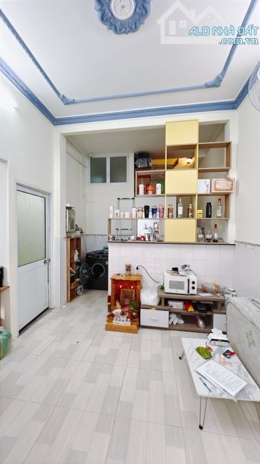 NHÀ/ HOÀI THANH Q8 DT 41,3M2 CÁCH MẶT TIỀN ĐƯỜNG LỚN CHỈ 100M GIÁ NHỈNH 3X TỶ