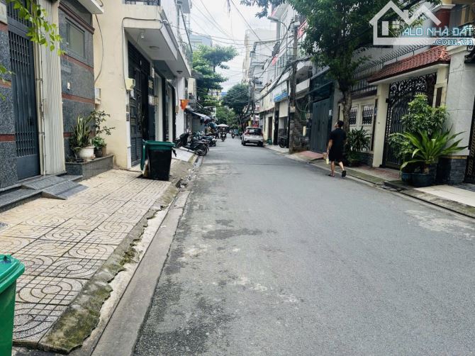 Ngang gần 7m mặt tiền ngay nhà ga T3, P13, Tân Bình 93m2, với 4 tầng, giá 20 tỷ TL