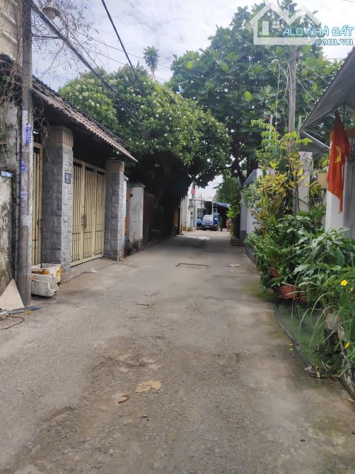 Bán căn hộ dịch vụ 7 phòng – 7x26m – Đông Hưng Thuận 6, thu nhập 30 triệu/tháng