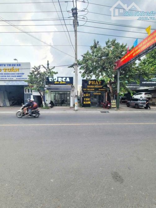 GIẢM 400TR - MTKD vừa tốt vừa rẻ Trần Hưng Đạo, Dĩ An, TPHCM. Chỉ còn 5.8 tỷ