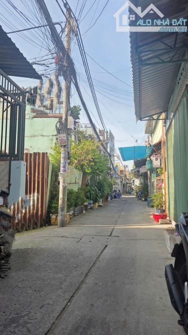 💥🏠🚘🔥 BÌNH TÂN, GẤP BÁN, HẺM XE HƠI THẮNG TRỤC, 56M2, 2 TẦNG, 3PN, RẺ BÈO, NHỈNH 3 TỶ