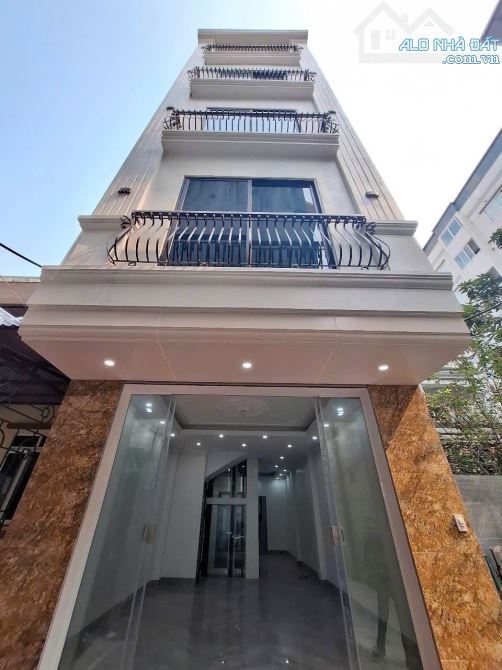 An Dương Vương - VF3 Vào Nhà, 5 Tầng Mới Xây, Thang Máy, 20m Ra Ô Tô, Gần Ciputra, Sổ Đỏ