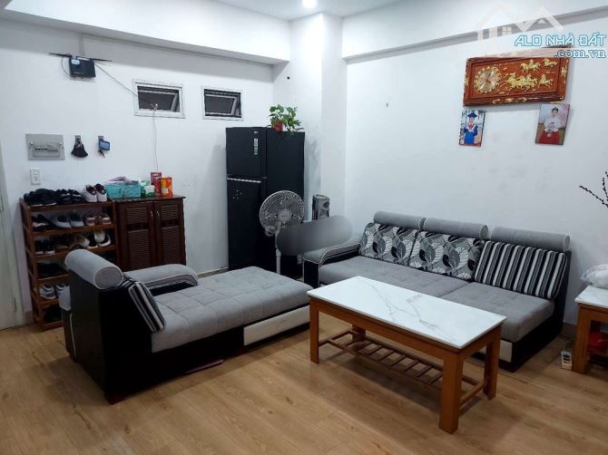 BÁN CHUNG CƯ 1050 CHU VĂN AN, 2PN CHỈ 2.3 TỶ