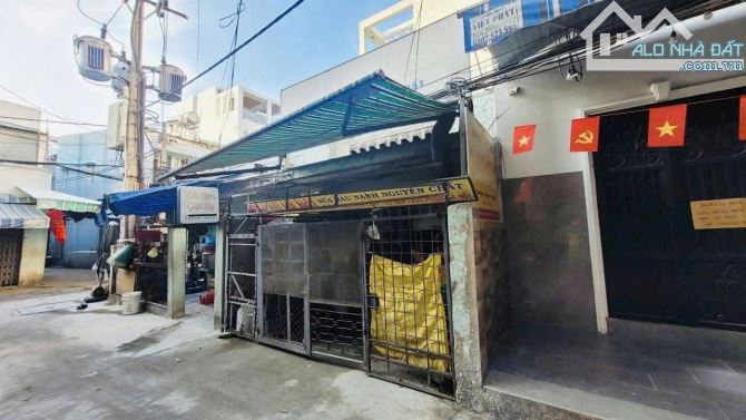5.3 tỷ- bán nhà hẻm xe hơi Điện Biên Phủ-giáp Q1- DT 3,7mx10m, vuông A4- hiếm nhà bán