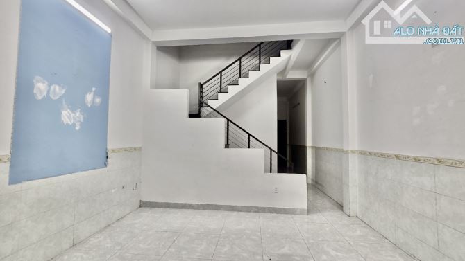 🍀🍀 Hiếm 👉 Gần 100m2 Mặt tiền gần Chợ Đống Đa chỉ 5tyX