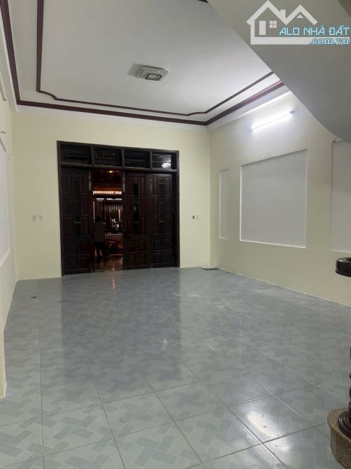 Bán nhà 2 tầng Đường Chính Quang Châu - Hoà Xuân