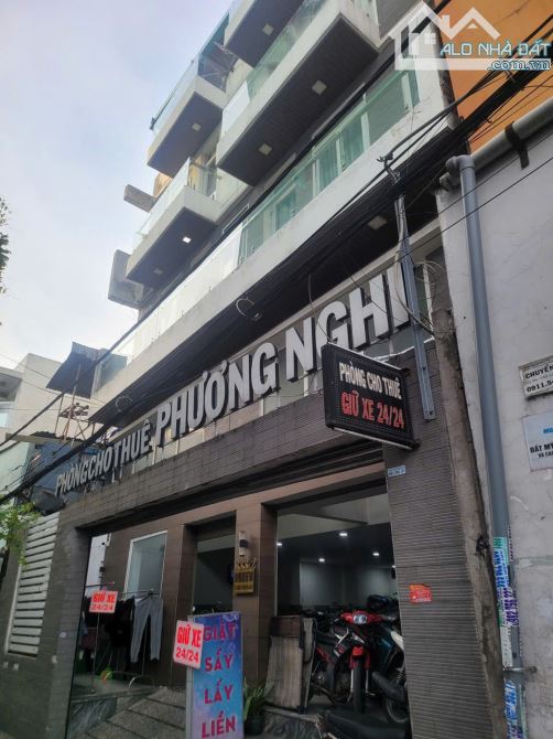 Bán tòa CHDV đường Đinh Bộ Lĩnh P26 dt 10x15 kết cấu 6 lầu 29P và 1 Mặt bằng doanh thu 150