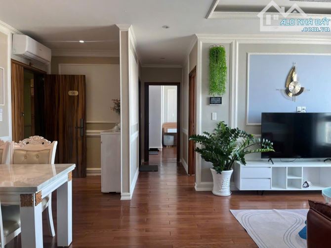 ⛔️ BÁN GẤP căn PENTHOUSE trên mây - Leman Luxury, Q.3 chỉ 1️⃣0️⃣ tỷ!