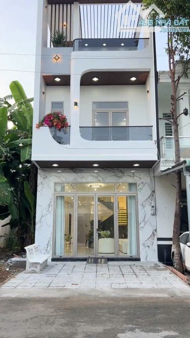 Cần bán nhà mới xây - sổ hồng riêng - P. Chánh hiệp - TPHCM -TDM CŨ - Chỉ 2,85 tỷ