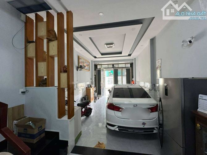 Bán nhà Xô Viết Nghệ Tĩnh Bình Thạnh , 82m2 Ngang 5.5m, 3 Tầng 9PN, Dòng tiền, Dưới 8Tỷ