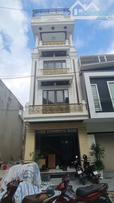 BÁN NHÀ 4,5 TẦNG KHU HỒ ĐÁ – SỞ DẦU – HỒNG BÀNG – GIÁ CHỈ 6 TỶ