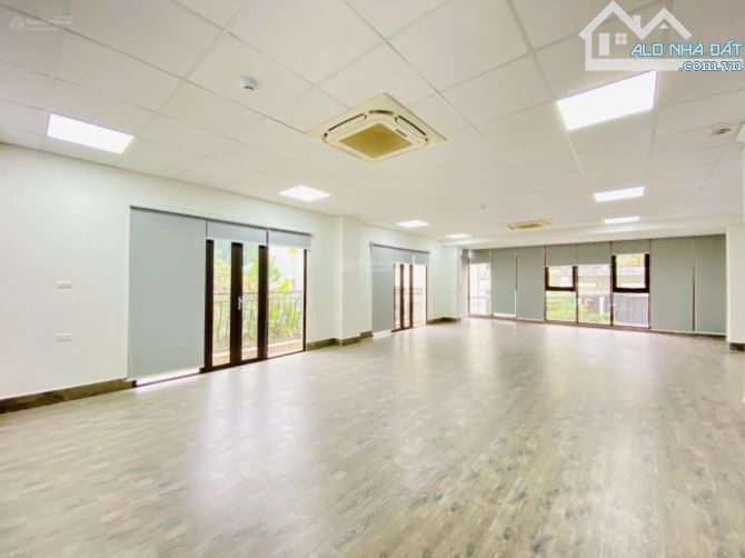 Mỹ Đình - VP 130m² vuông vắn cần cho thuê gấp giá cắt lỗ 16 triệu