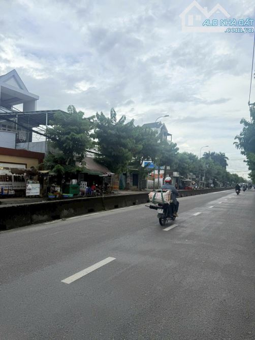 LÔ GÓC 2 TẦNG ĐÚC (14x20) NGUYỄN THỊ SÓC, BÀ ĐIỂM GIÁ 9.8 TỶ