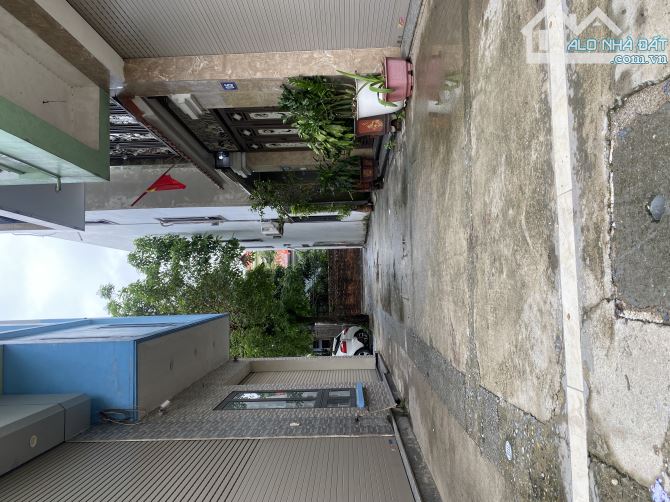 🎀 Nhỉnh 5tỷ, 2 mặt ngõ trước sau, 7 chỗ vào tận nơi Phúc Thịnh Đông Anh. Hàng hiếm.