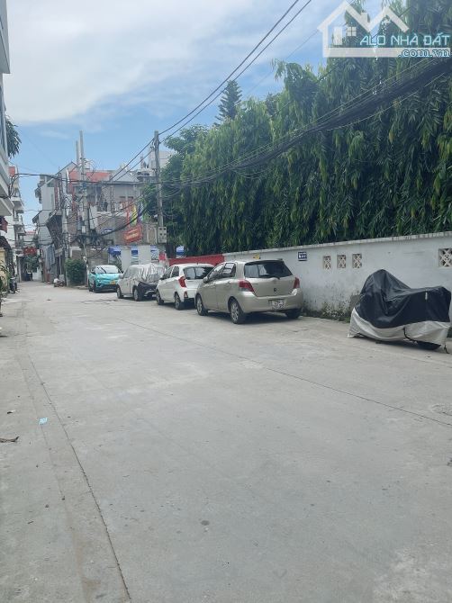 MẶT ĐƯỜNG KINH DOANH ÔTÔ TRÁNH LÔ GÓC 100M2 SỒ ĐỎ ZÁ 6tỷ