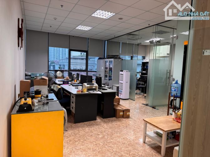Cho thuê văn phòng sẵn nội thất khu Ngoại Giao Đoàn - Bắc Từ Liêm 50, 100, 250,...