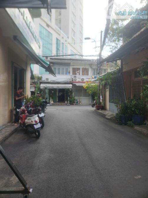 MẶT TIỀN CƯ XÁ LỮ GIA, Q11 | DT 3.8x20m | NHÀ MỚI 3 TẦNG | GIÁ CHỈ 16 tỷ