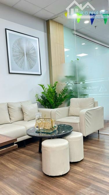 Cho thuê nhà nguyên căn Thái Hà - Đống Đa - Hà Nội 50m2 ,4 tầng, vừa ở vừa kinh doanh